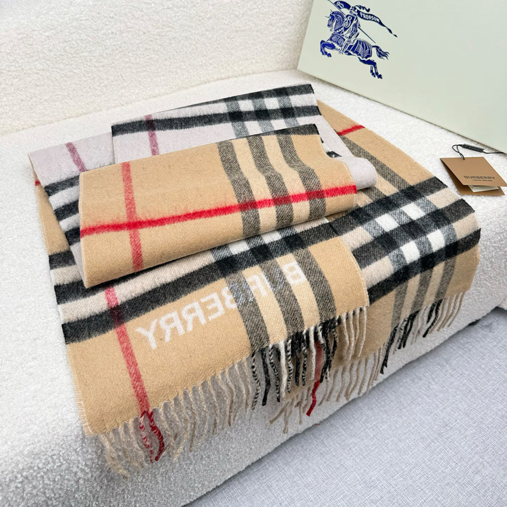 Bv*b*rry Contrast Check Cashmere Scarf
